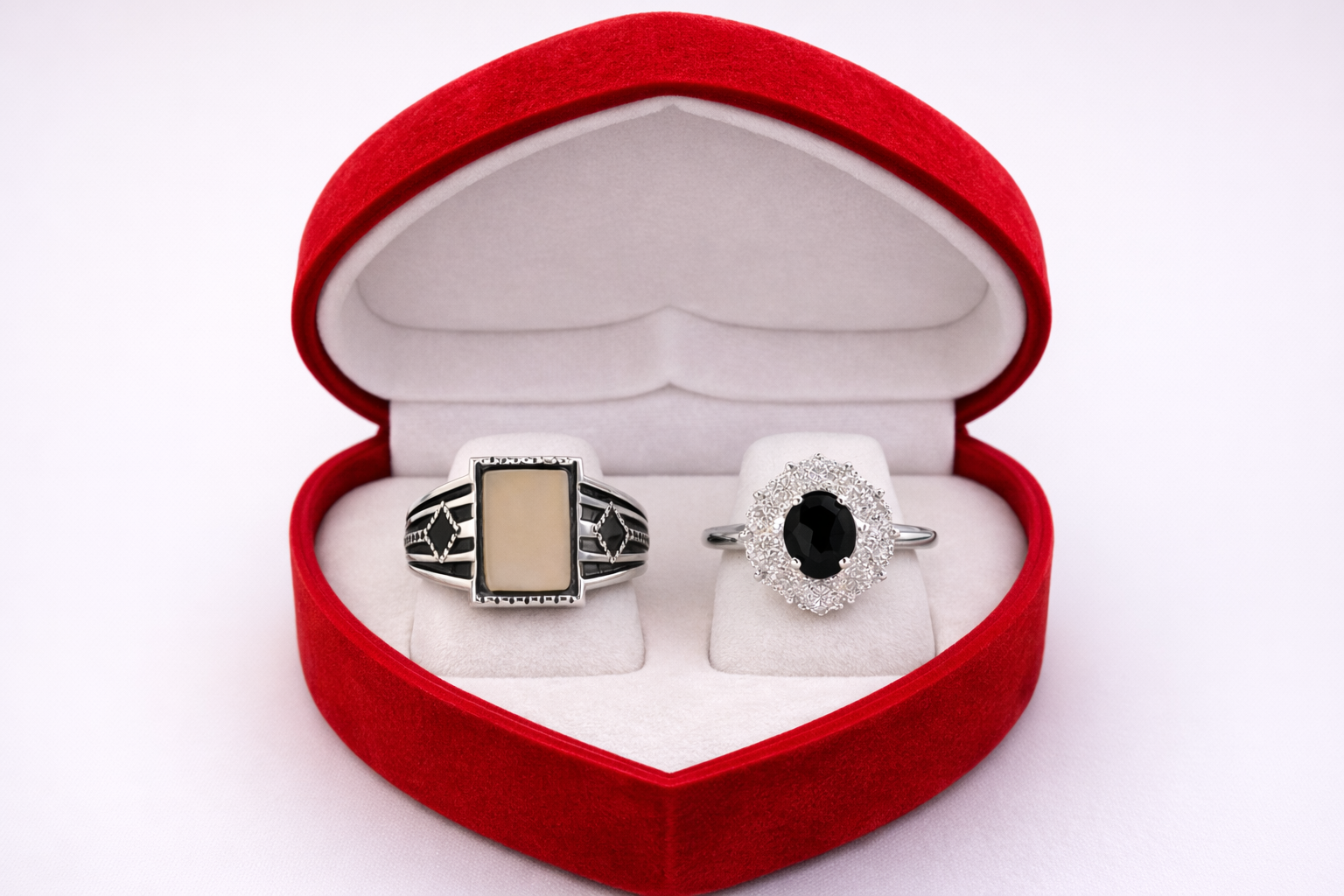 Luxury Couple Rings – Bound by Love |  His & Her Rings